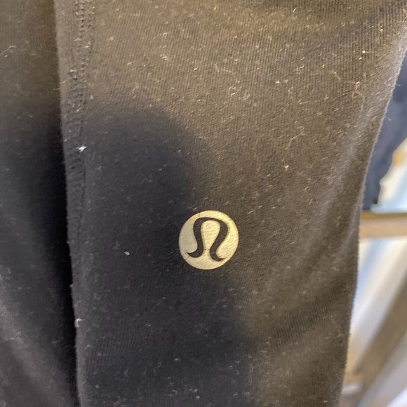 Lululemon Crop Leggings - Picture 3 of 7